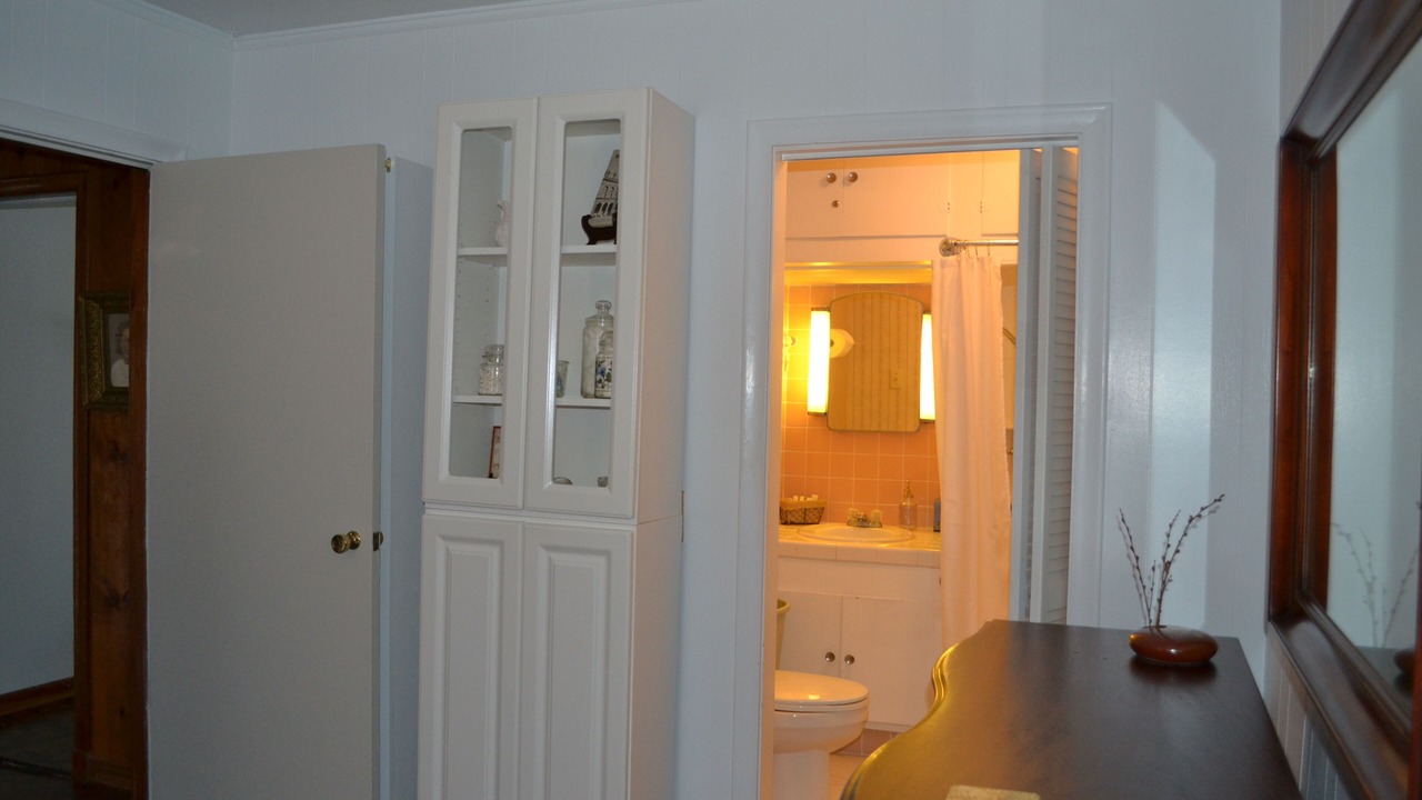 Photo of Bathroom in Bonnabel Place