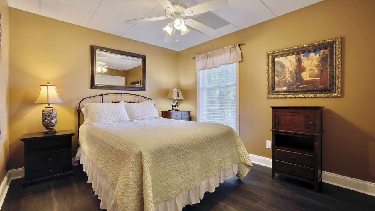 Photo of Bedroom in Alexander City