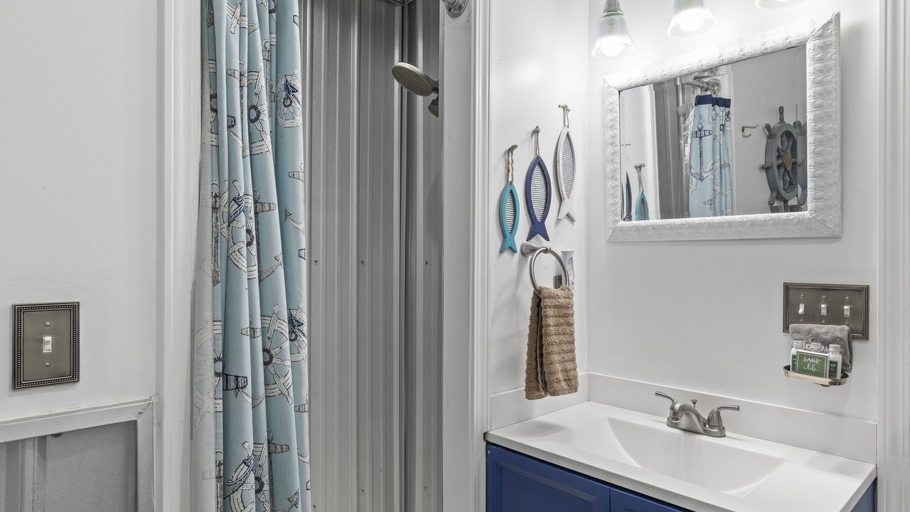 Photo of Bathroom in Dadeville