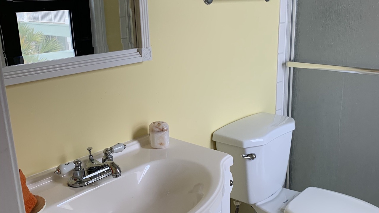 Photo of Bathroom in Orange Beach