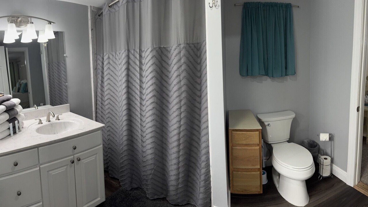 Photo of Bathroom in Ono Island