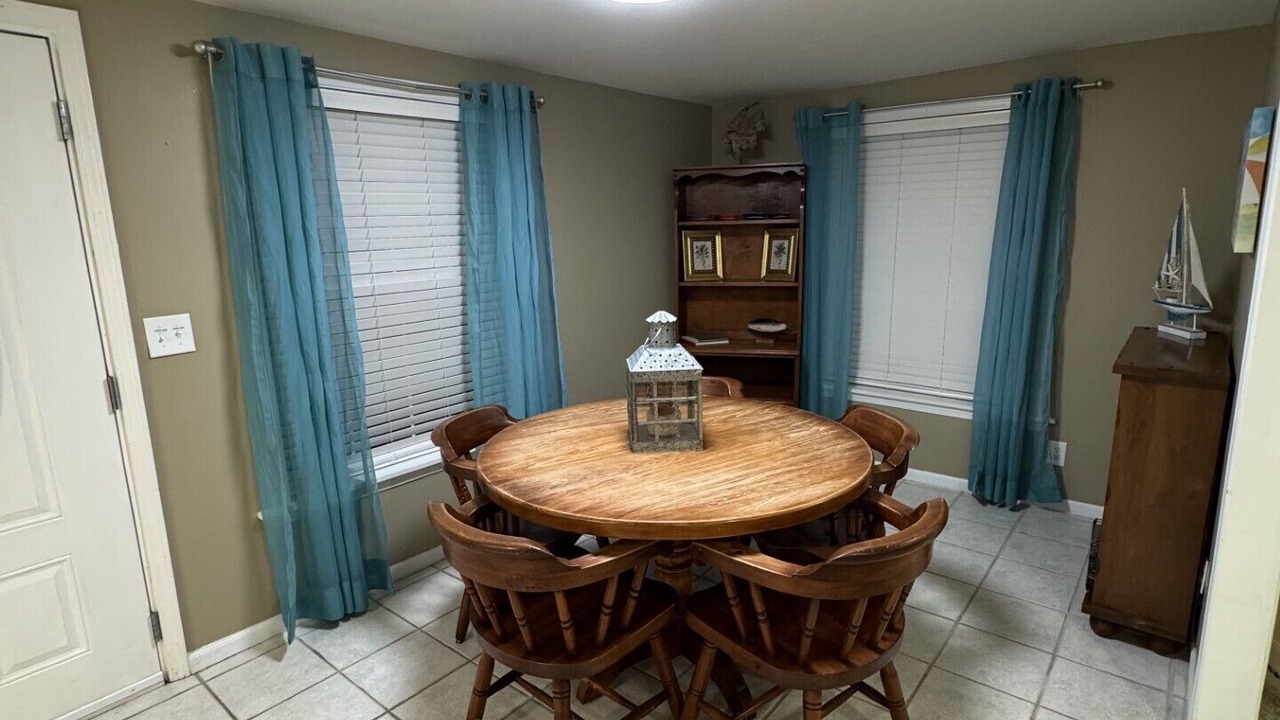 Photo of Bedroom in Ono Island