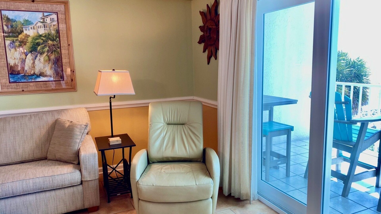 Photo of Bedroom in Gulf Shores