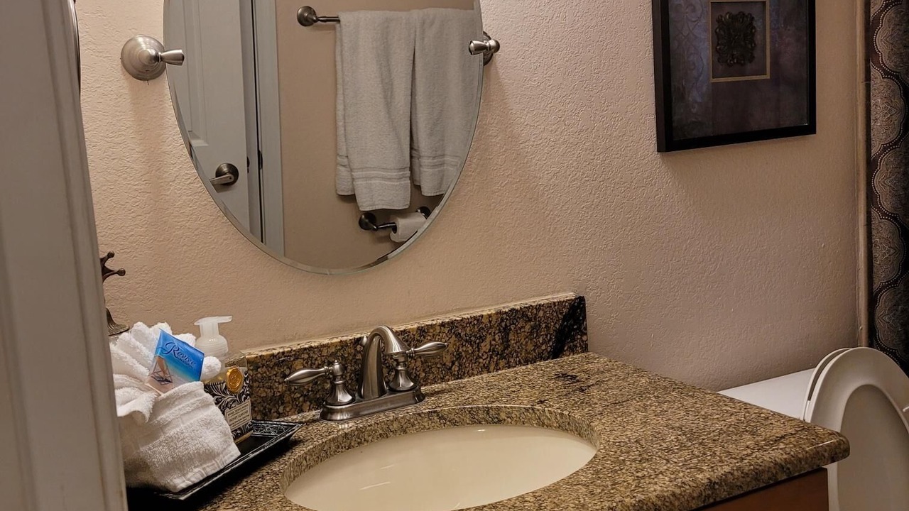 Photo of Bathroom in Ono Island