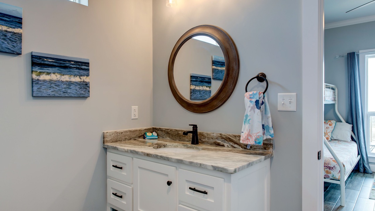 Photo of Bathroom in Dauphin Island