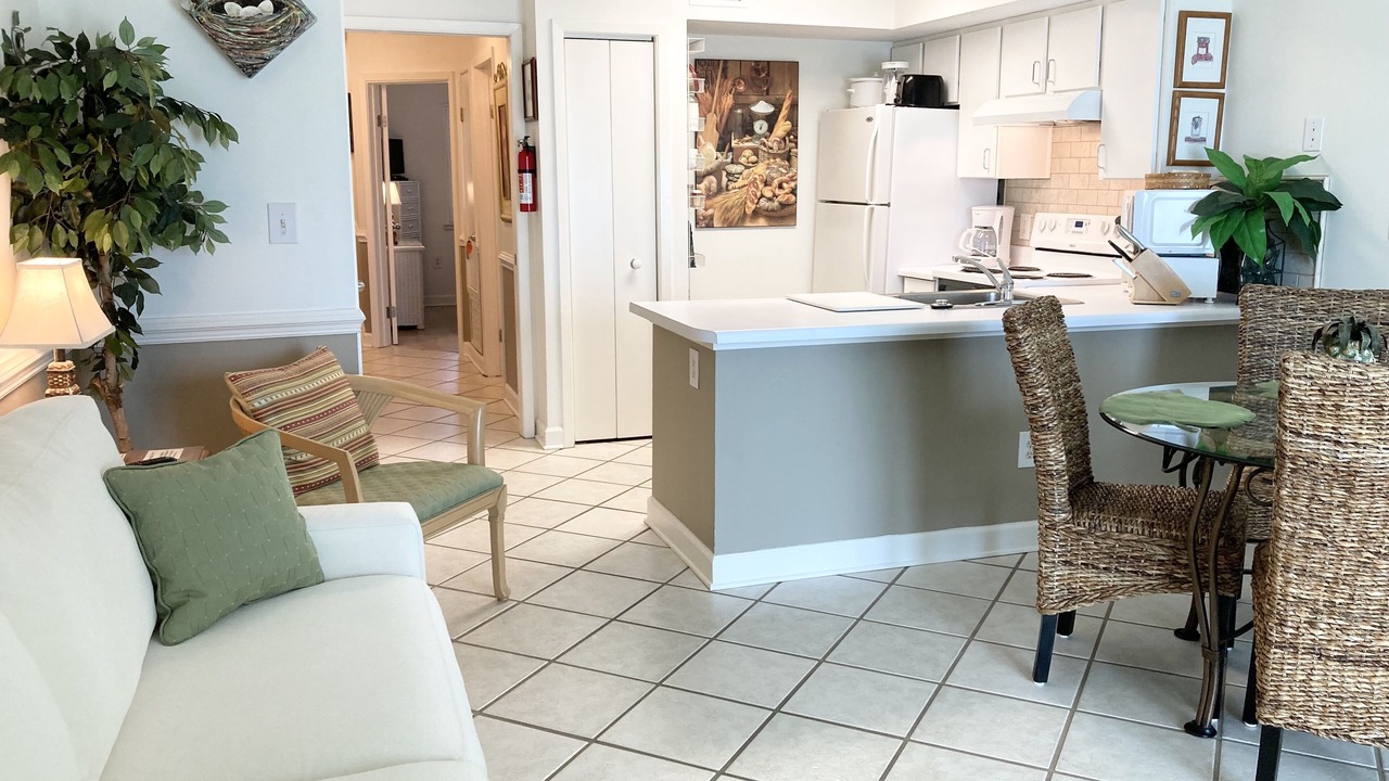 Photo of Bedroom in Gulf Shores