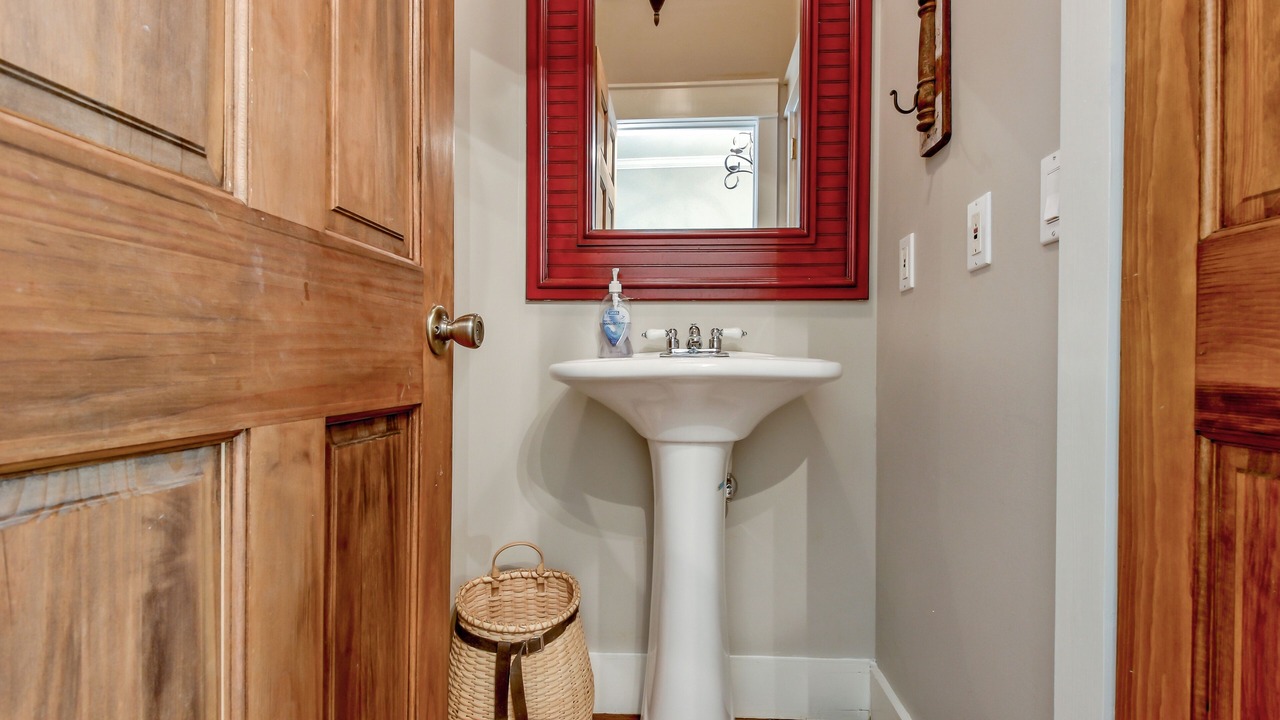 Photo of Bathroom in Wedowee