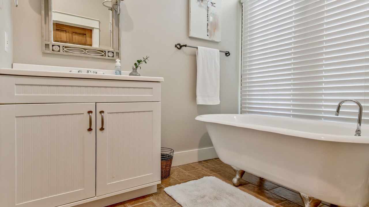 Photo of Bathroom in Wedowee