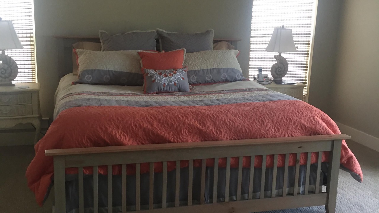 Photo of Bedroom in Dauphin Island