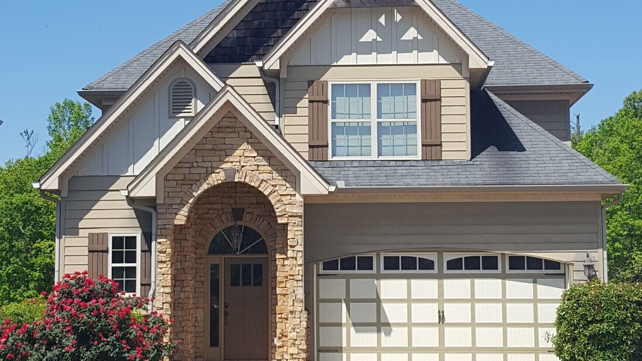 Photo of Bedroom in Dadeville