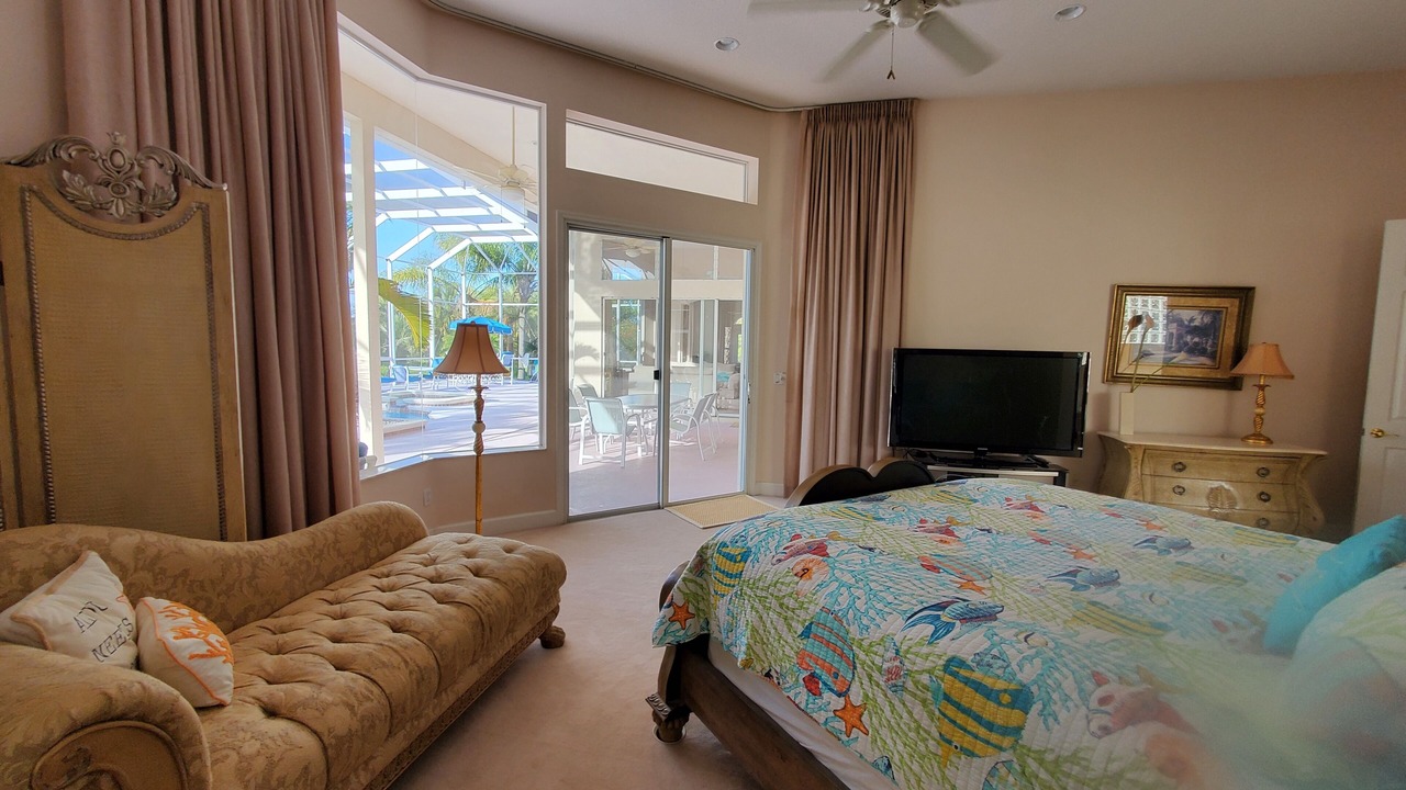 Photo of Bedroom in New Smyrna Beach