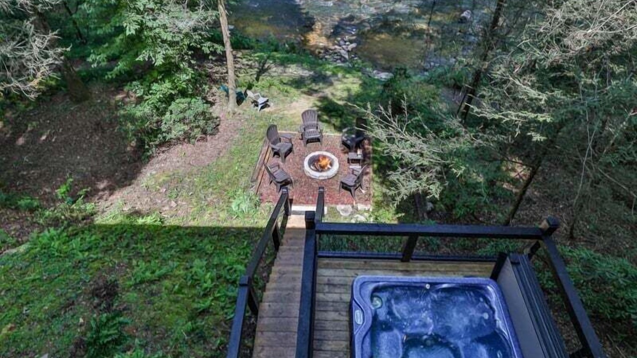 Photo of Others in Ellijay