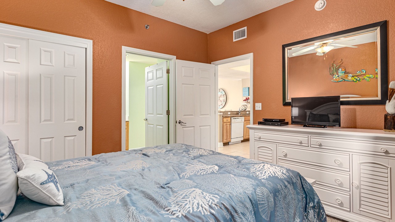 Photo of Bedroom in Gulf Shores