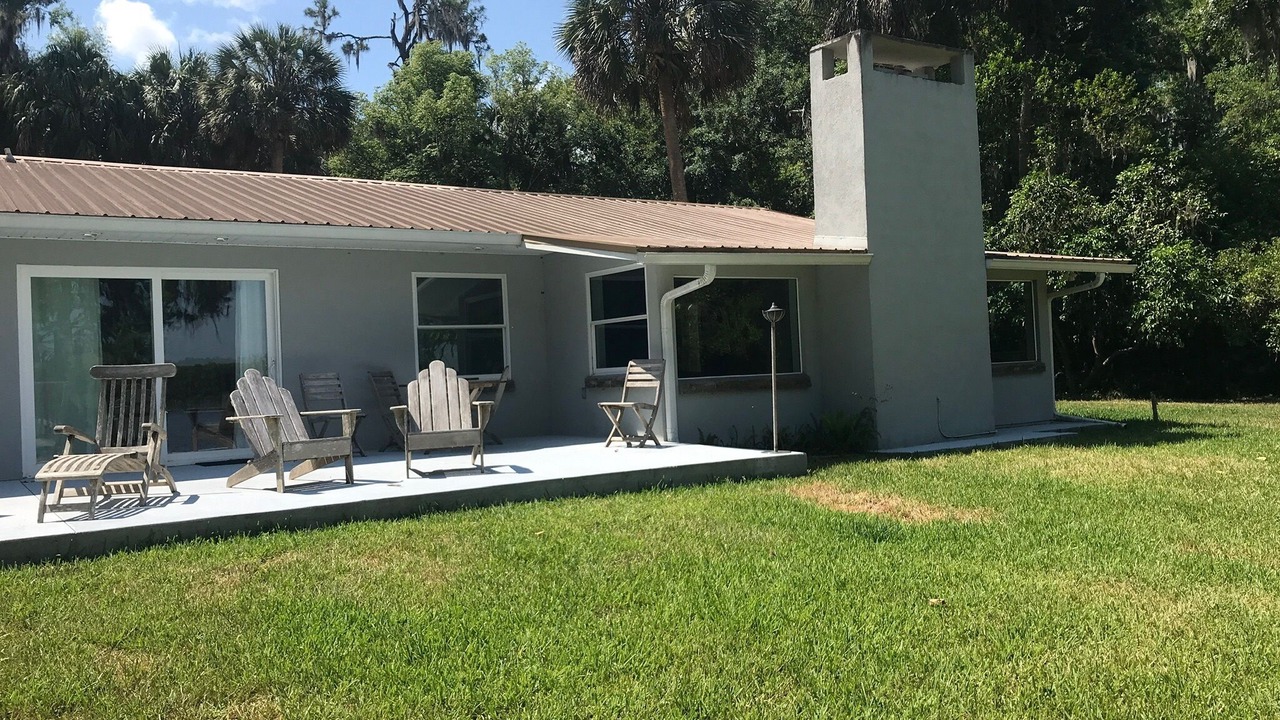 Photo of Patio Balcony in Welaka