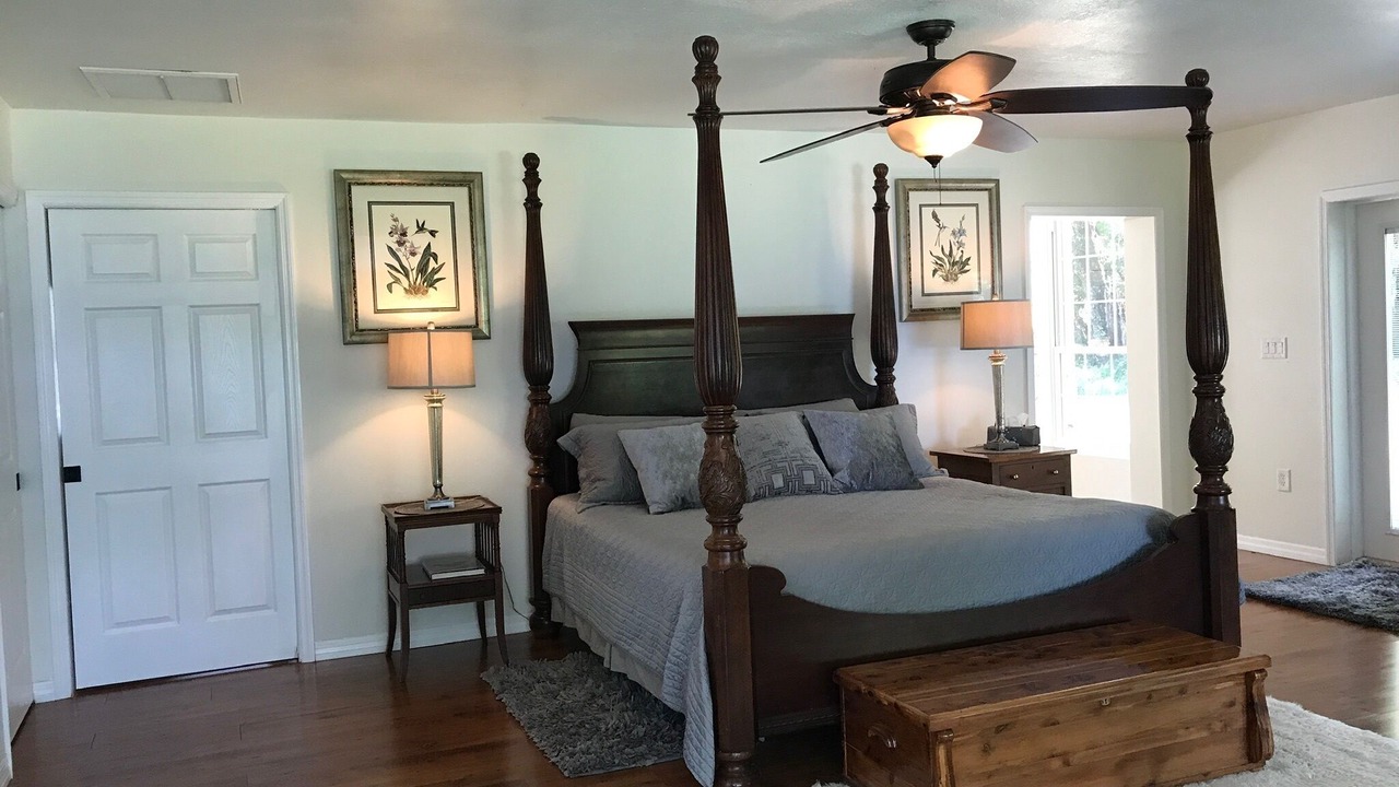 Photo of Bedroom in Welaka