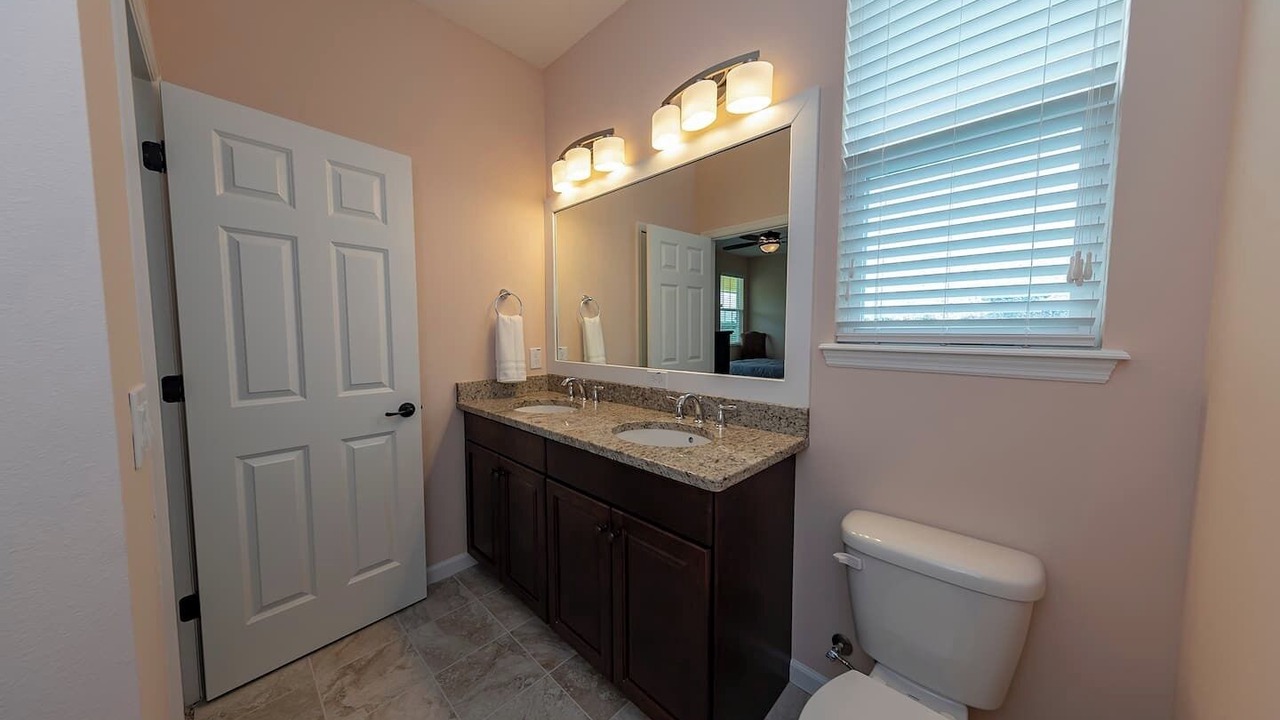 Photo of Bathroom in Oviedo