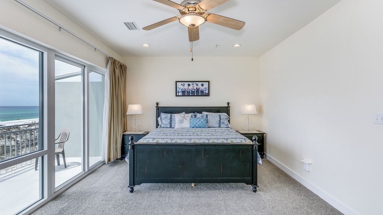 Photo of Bedroom in White Sands