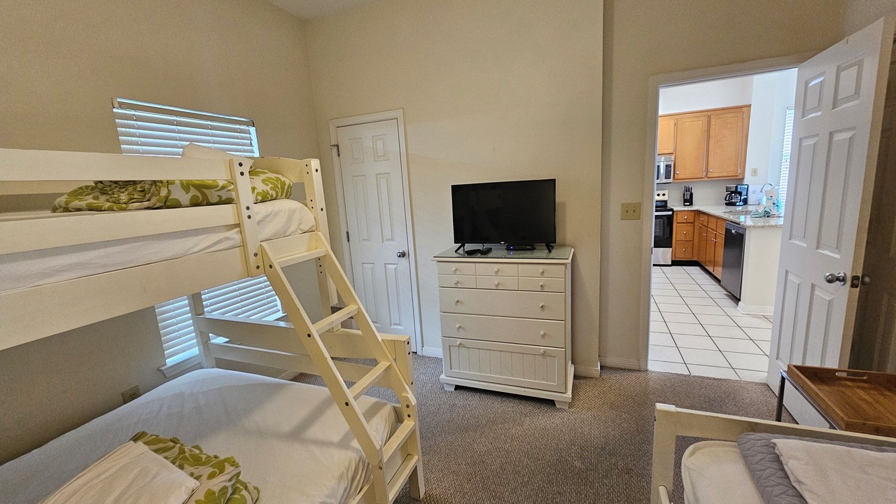 Photo of Bedroom in Dauphin Island