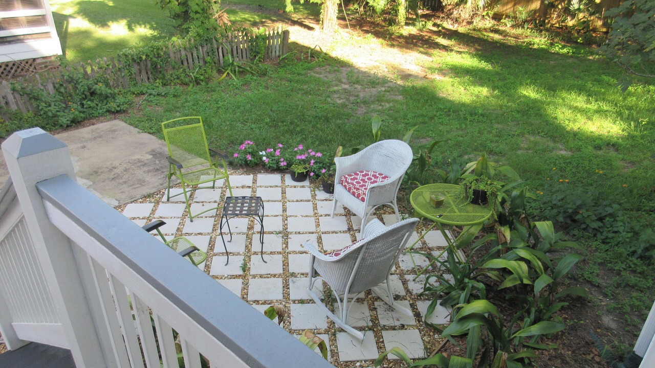 Photo of Patio Balcony in Central Business District