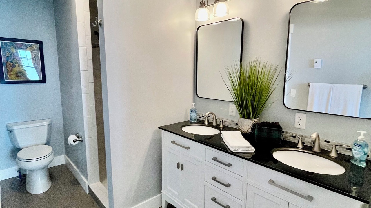Photo of Bathroom in Suttons Bay