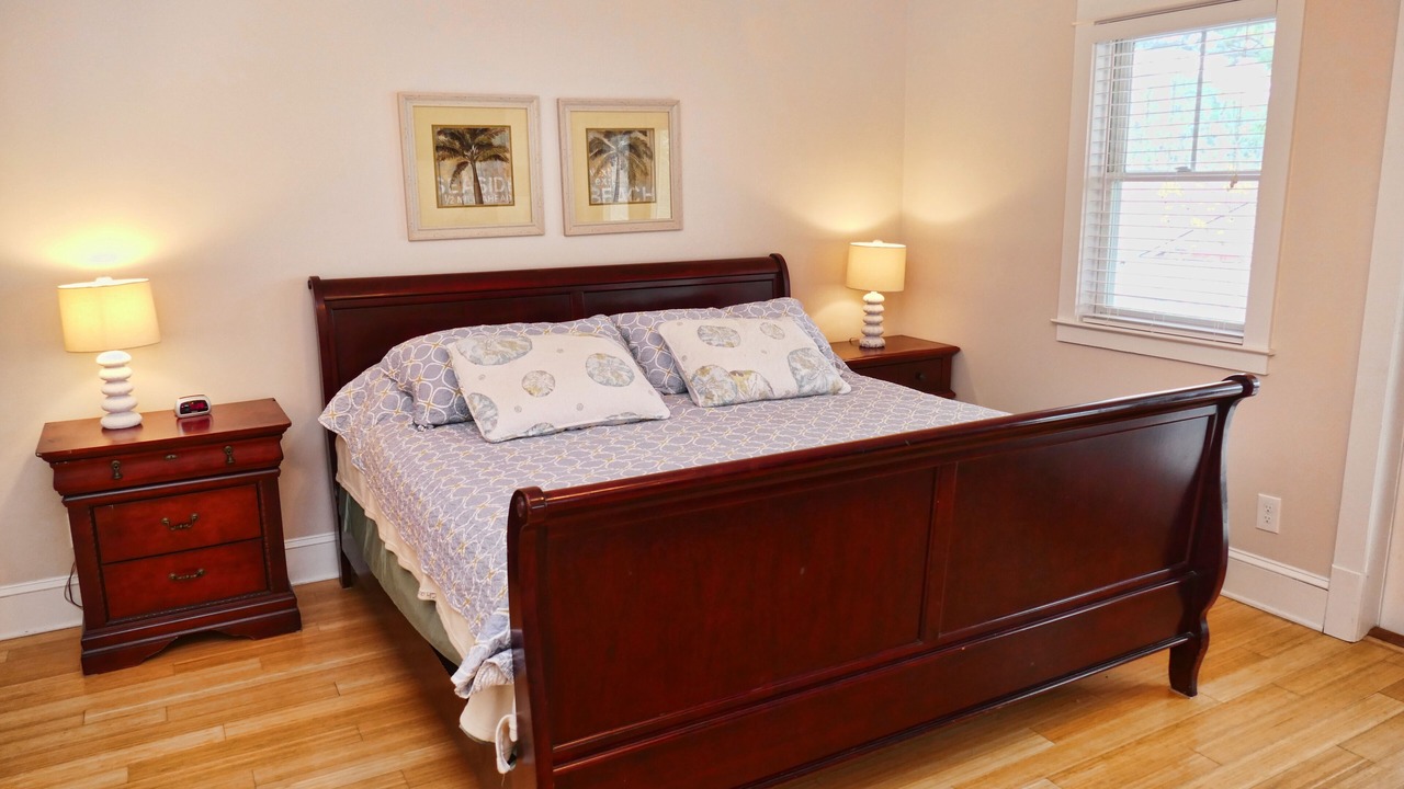 Photo of Bedroom in Tybee Island
