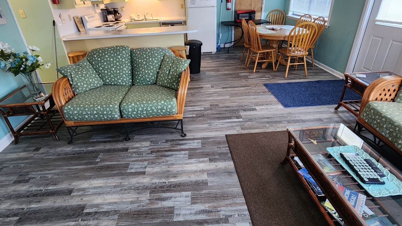 Photo of Livingroom in Indian Bay