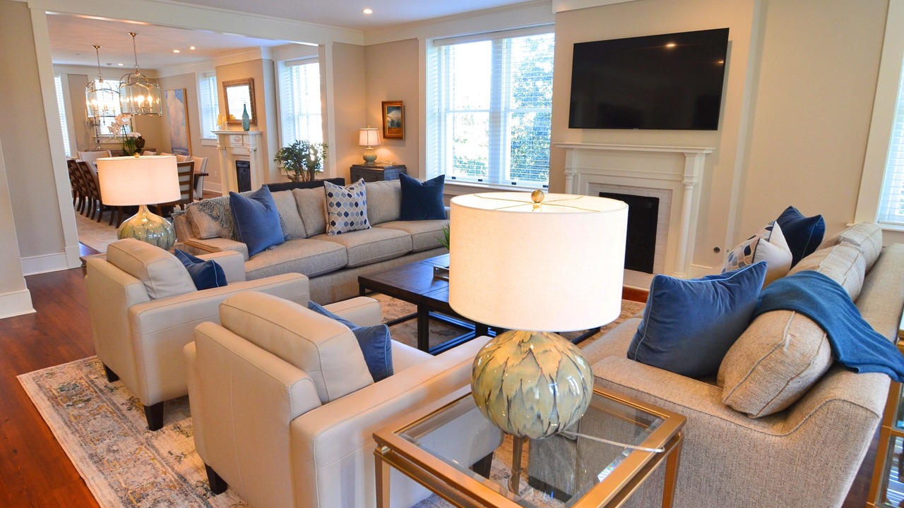 Photo of Livingroom in Historic District - North