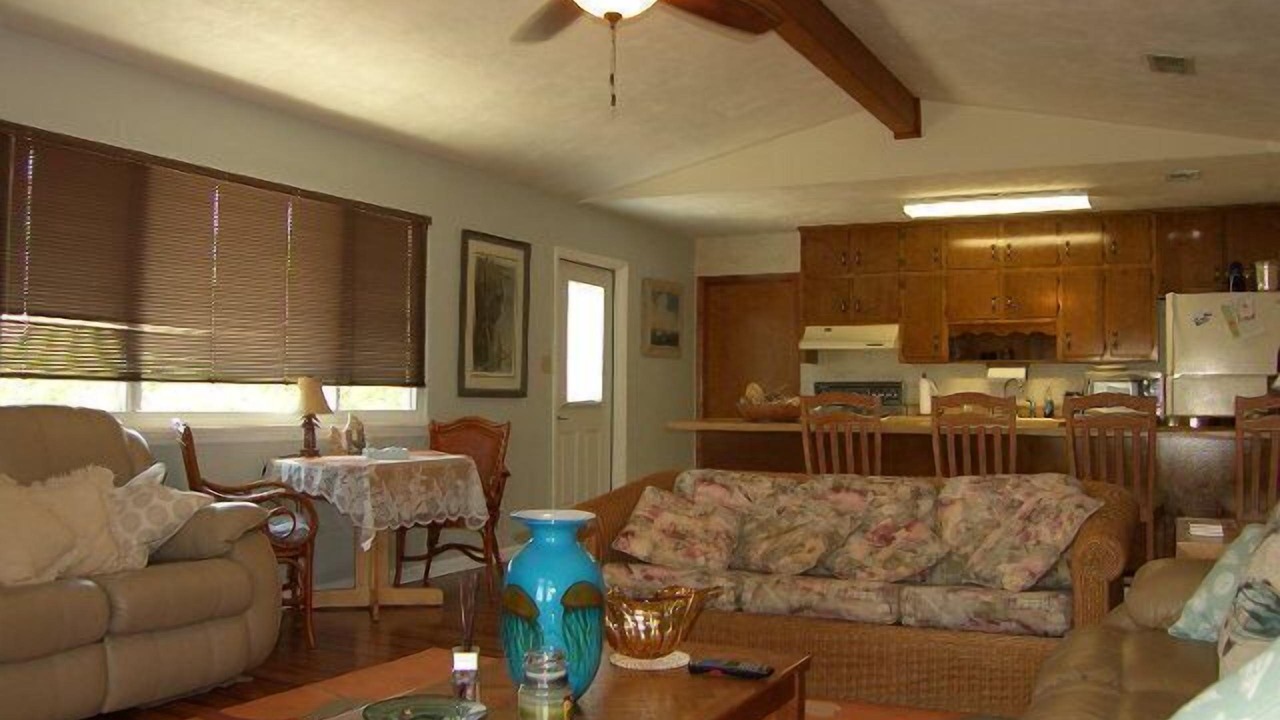 Photo of Livingroom in Indian Pass