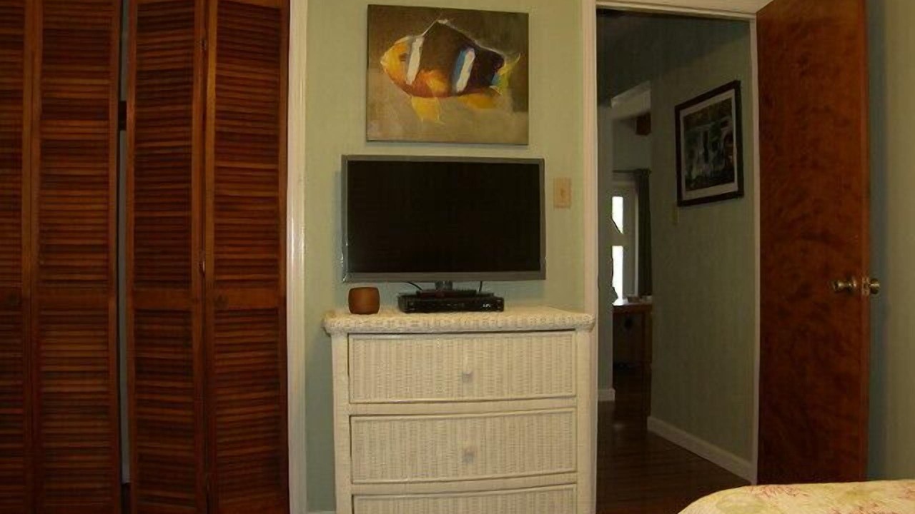 Photo of Bedroom in Indian Pass