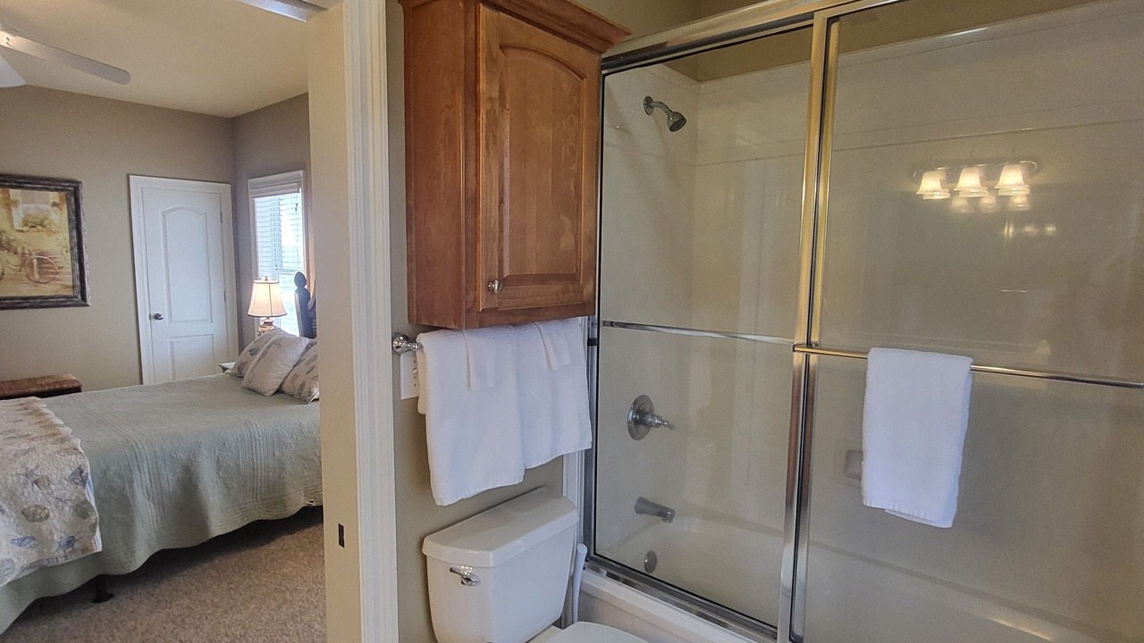 Photo of Bedroom in Gulf Shores