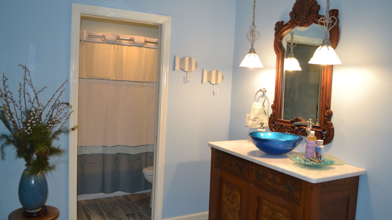 Photo of Bathroom in Dadeville
