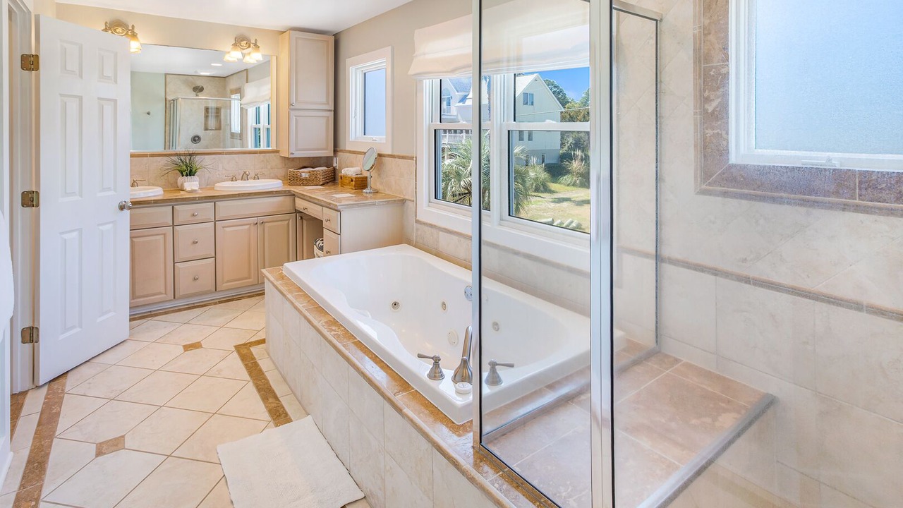 Photo of Bathroom in Tybee Island