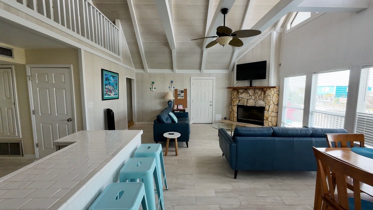 Photo of Livingroom in Silver Cay