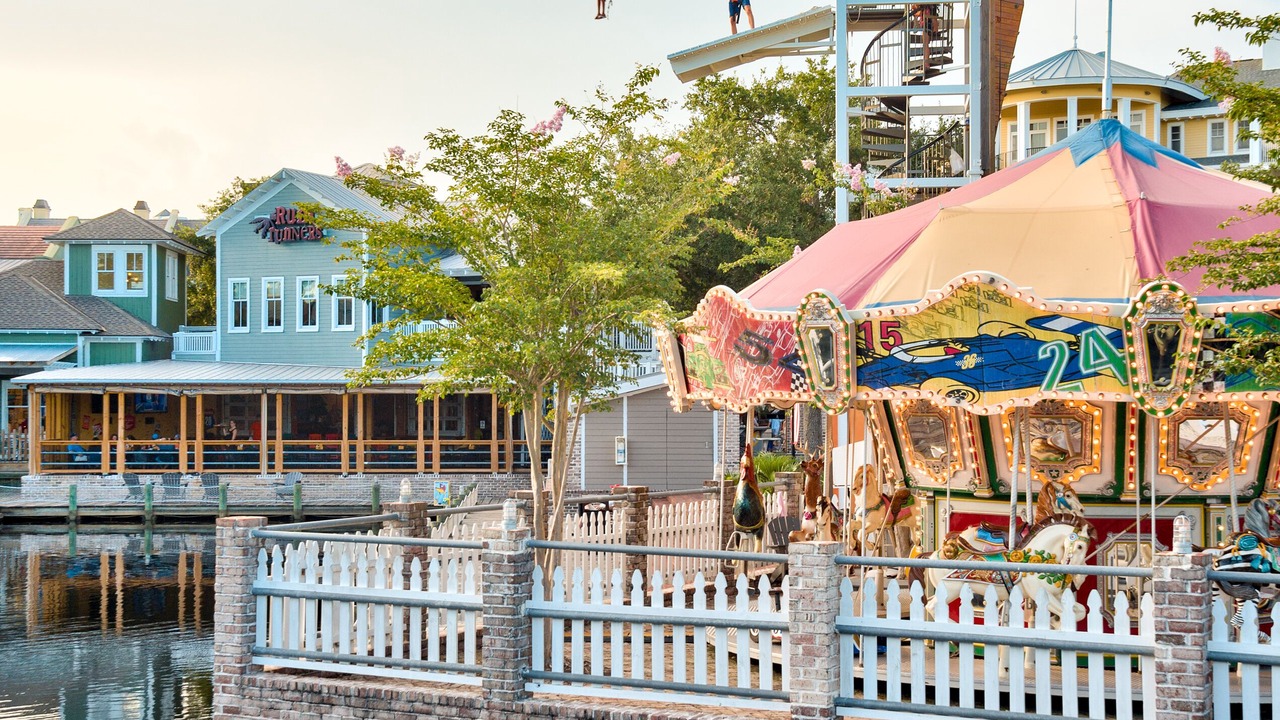 Photo of Others in Baytowne Wharf