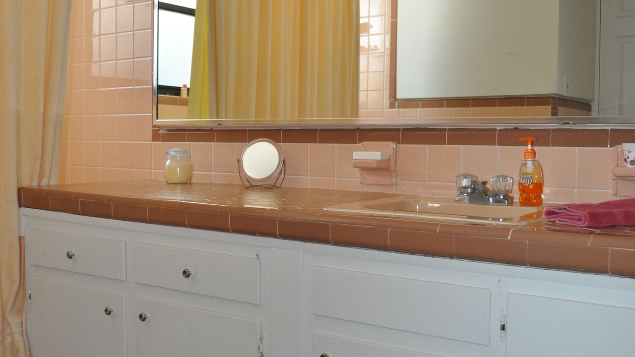Photo of Bathroom in Josephine