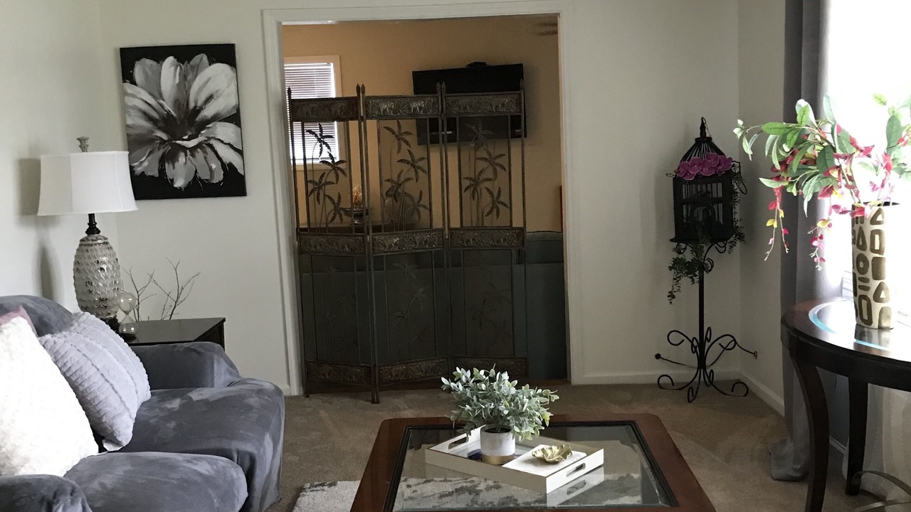 Photo of Livingroom in Albany