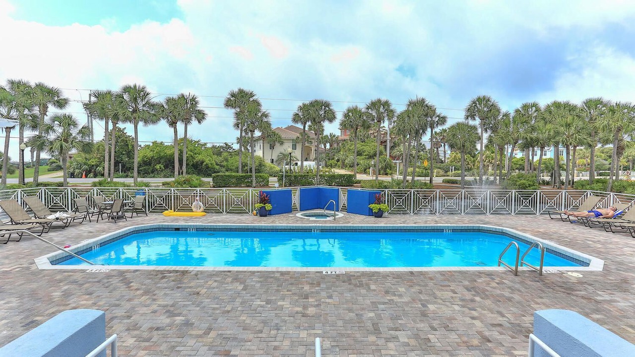 Photo of Outdoor in Gulf Place