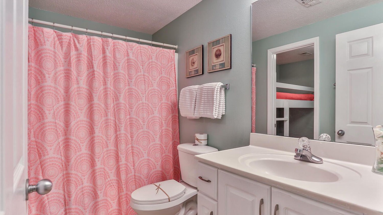 Photo of Bathroom in Gulf Place