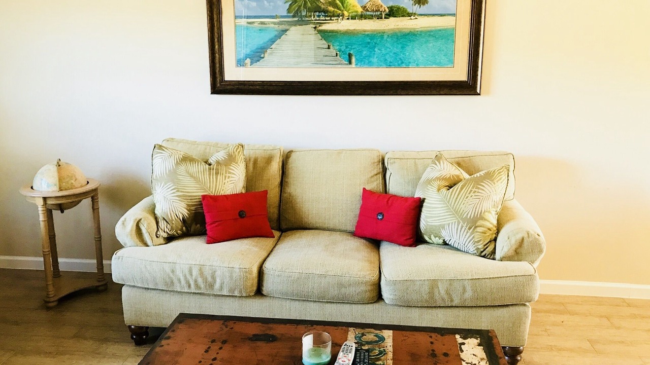 Photo of Livingroom in Hollister