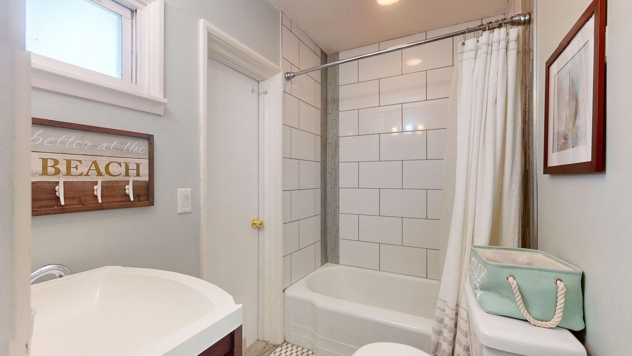 Photo of Bathroom in New Smyrna Beach