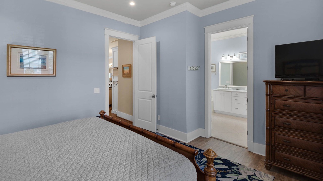 Photo of Bedroom in Seagrove Beach
