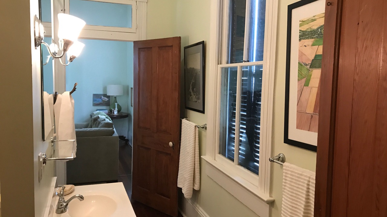 Photo of Bathroom in Audubon