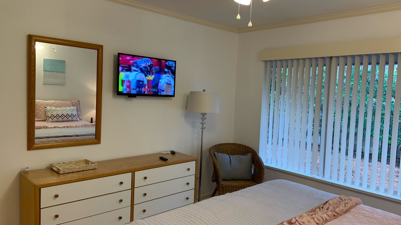 Photo of Bedroom in Sea Pines