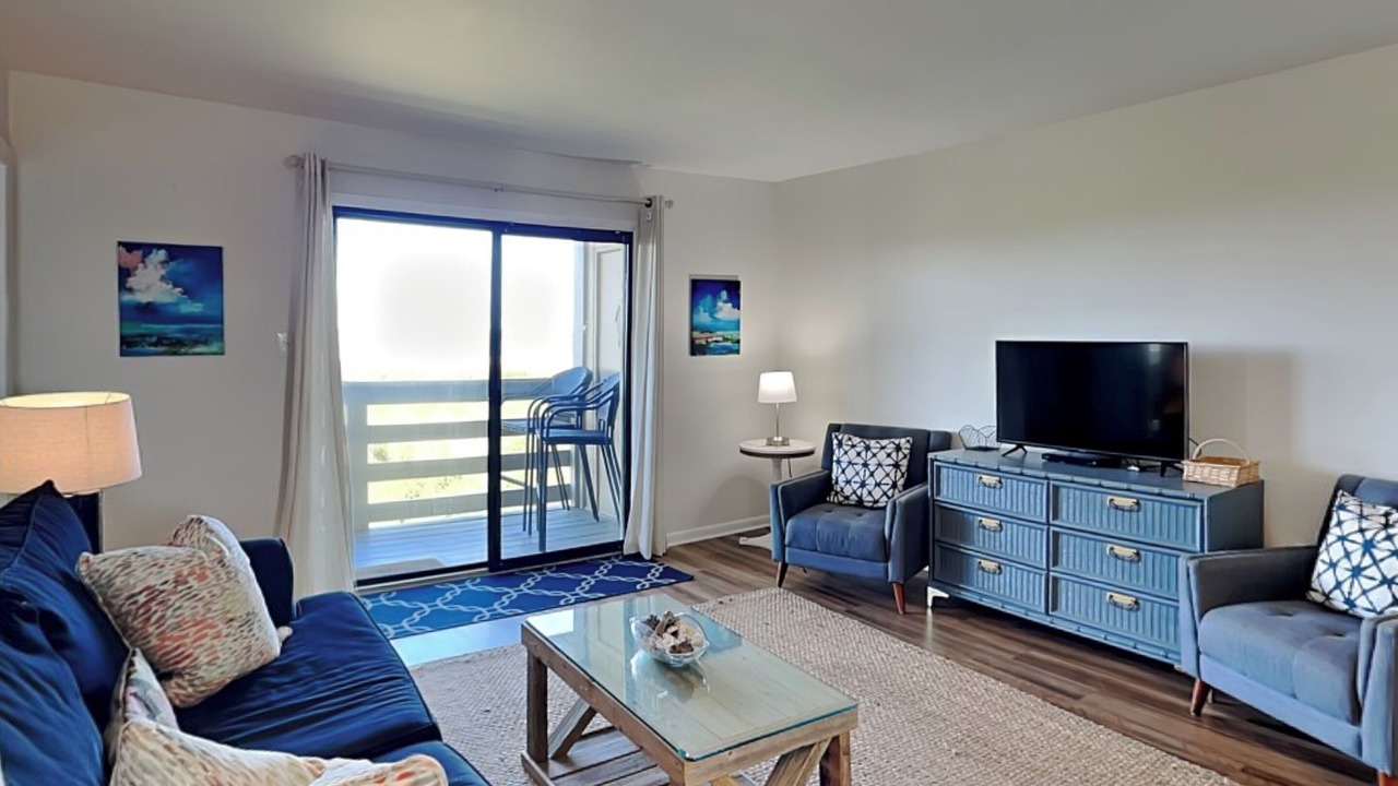 Photo of Livingroom in Tybee Island