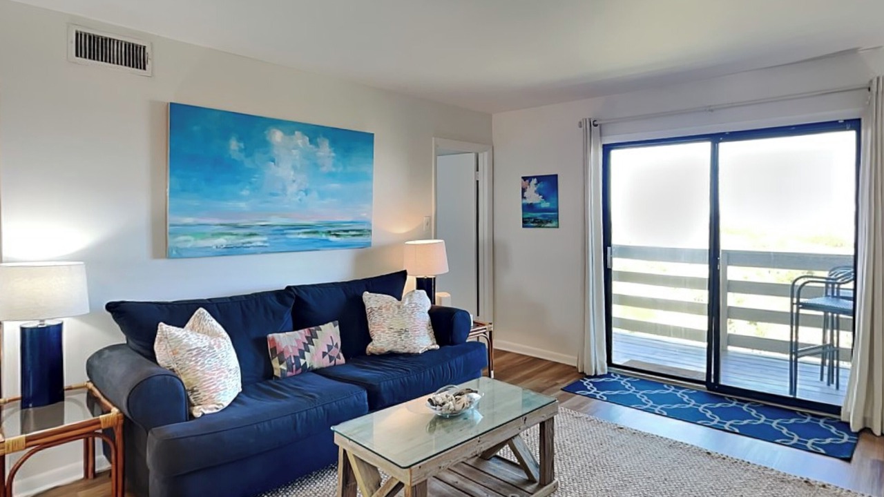 Photo of Livingroom in Tybee Island