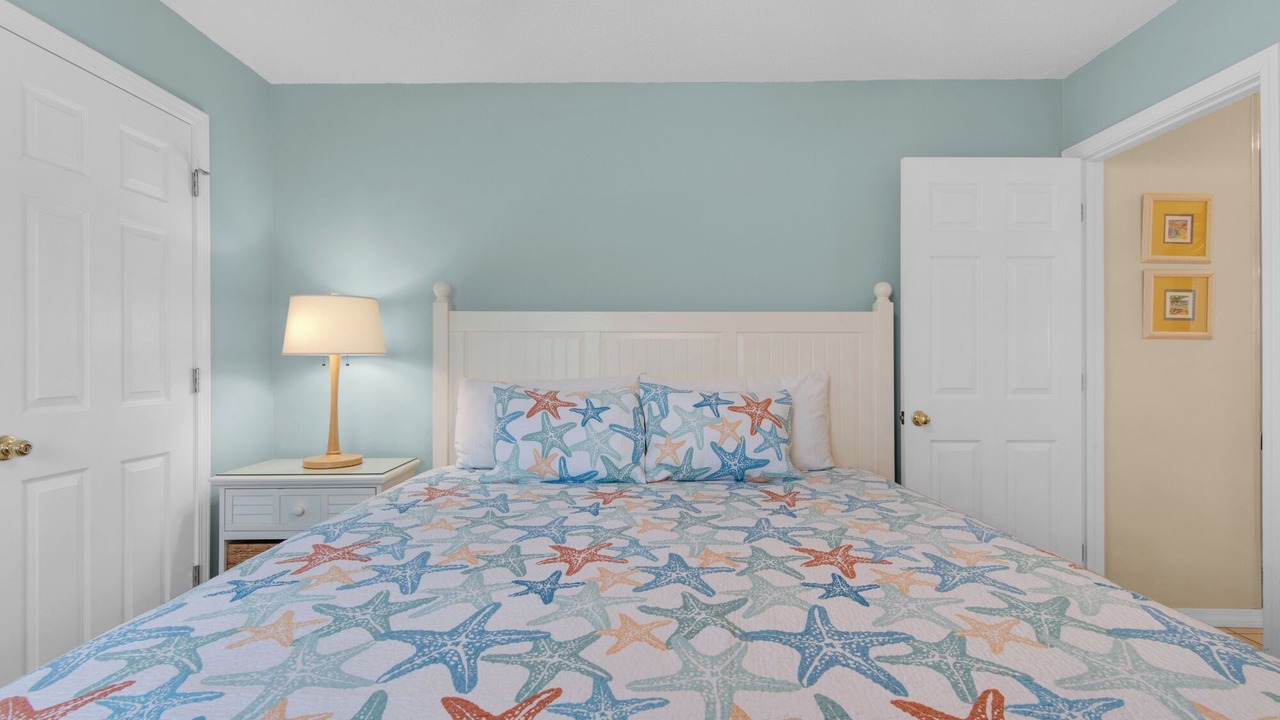 Photo of Bedroom in Miramar Beach