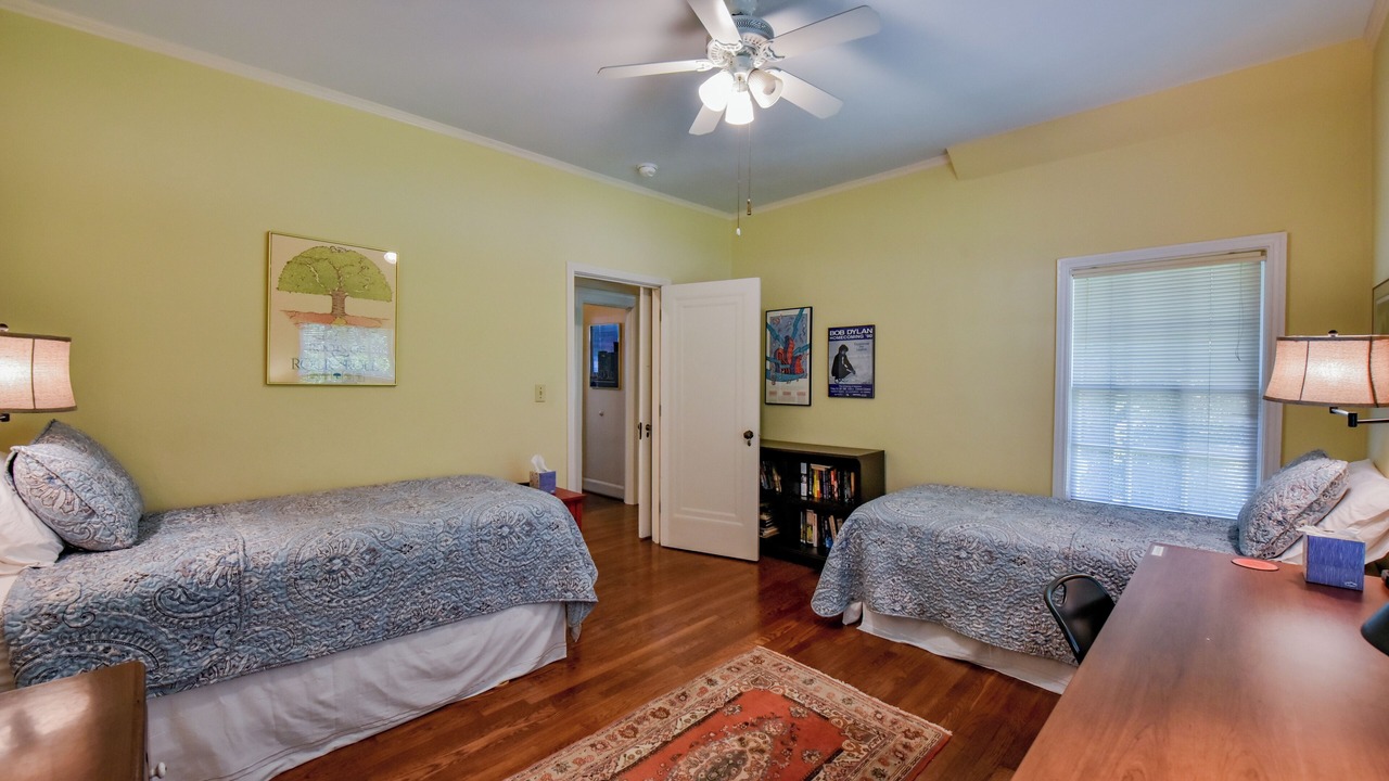 Photo of Bedroom in Tuscaloosa