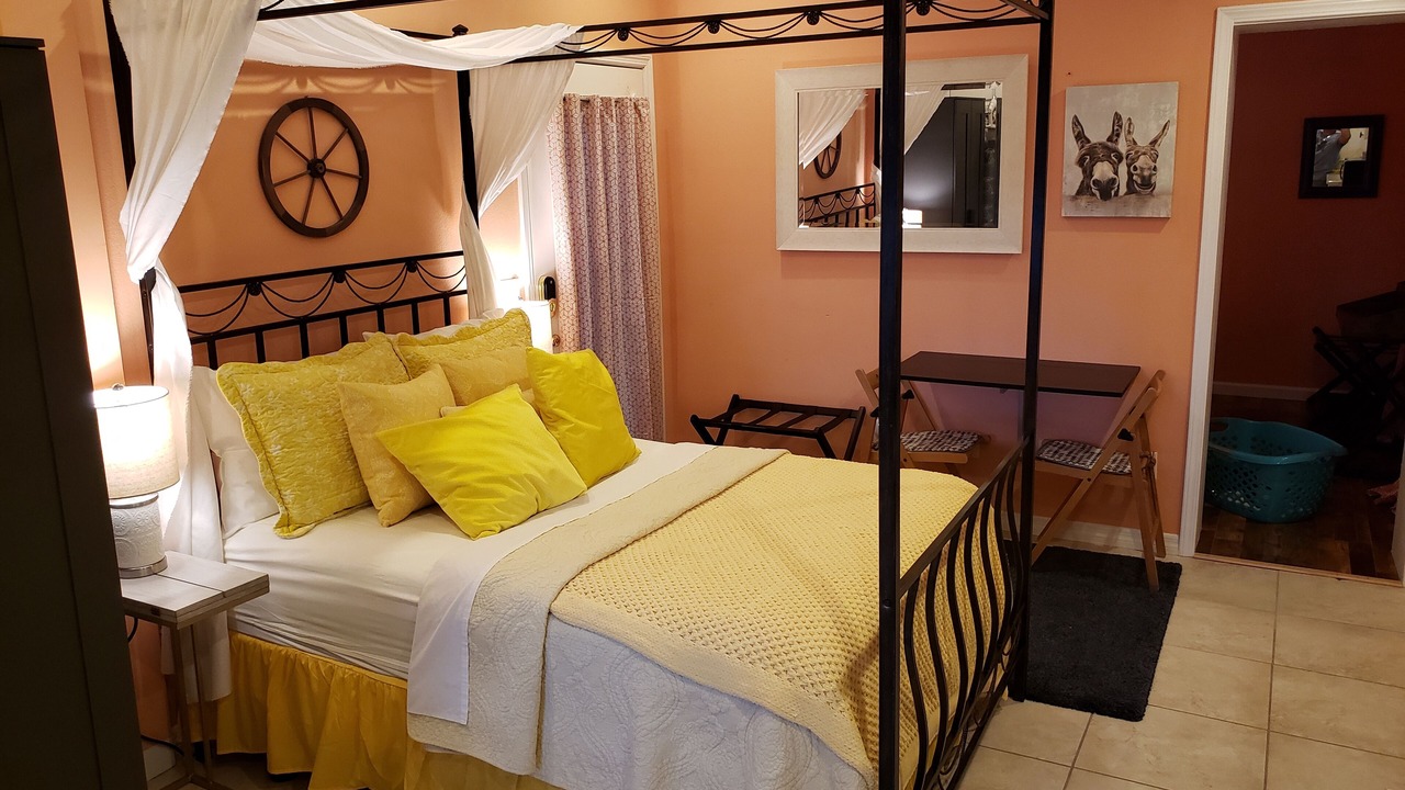 Photo of Bedroom in Sorrento