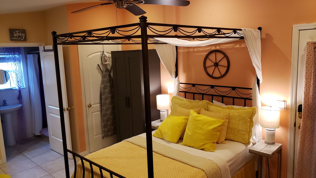 Photo of Bedroom in Sorrento