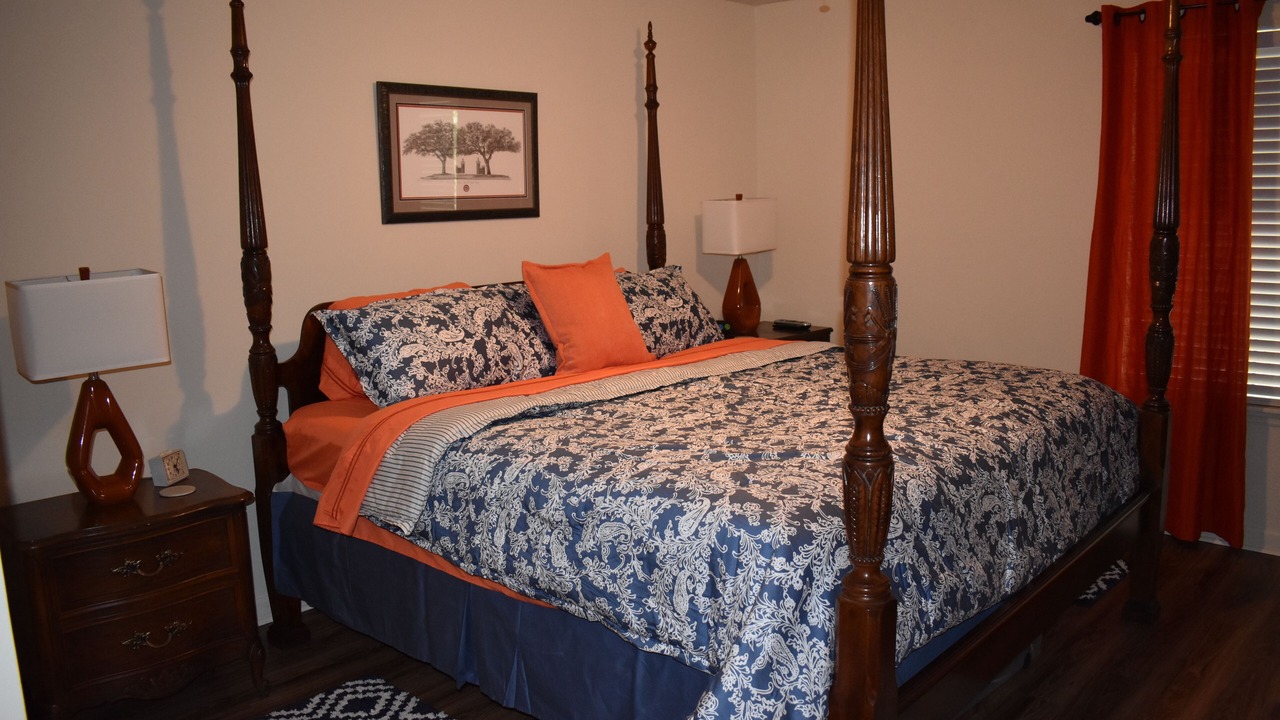 Photo of Bedroom in Auburn